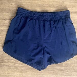 AVIA Shorts blue size L( 12-14)